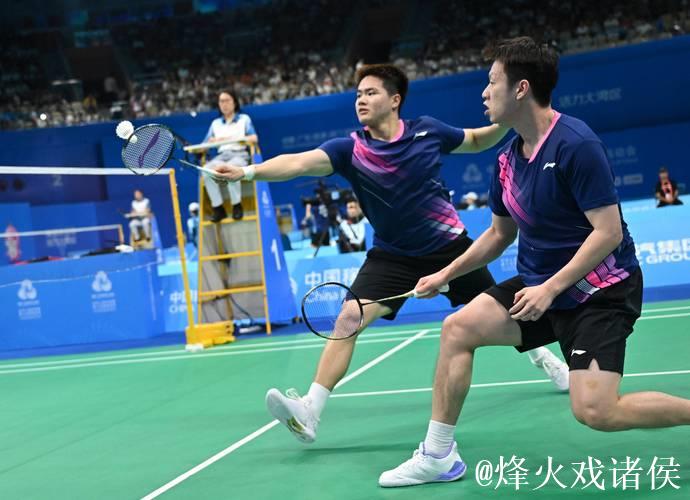 全运会羽毛球团体赛:广东男团与福建女团等劲旅取得胜利 全运会羽毛球团体赛:广东男团与福建女团等劲旅取得胜利